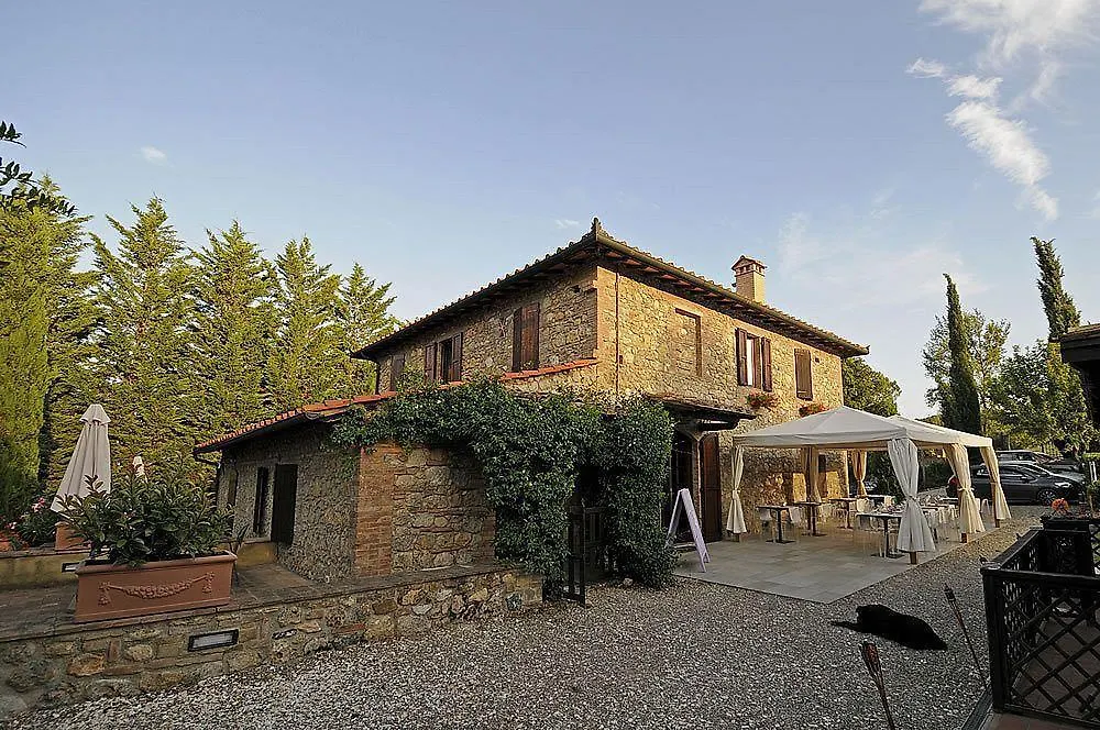 Agriturismo Casanova Di Pescille San Gimignano Séjour à la ferme